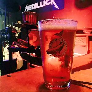 有女朋友别忘了带我去鼓楼吃炸鸡