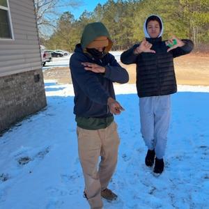 Free gee (feat. Spidyian)