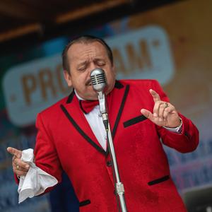 Oči čornyje, Podmoskovnye večera