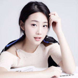 我的爱与你无关 (伴奏)