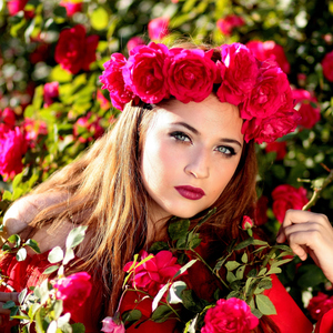 Con Sinh Ra Trong Nghèo Khó