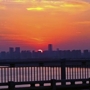 回到过去与未来