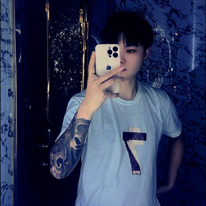 你把爱情给了谁 ( 哭红眼睛挽不回心一点点碎 )