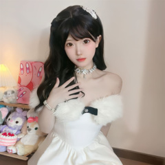 我的眼里常含泪水