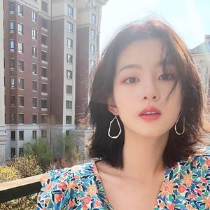 好像是每个人都拖着旧行李 (抖音版)