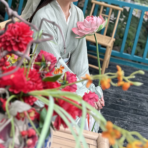 《沉》