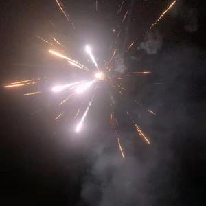 风中雨中烟雨中