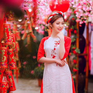 Dịu Dàng Sắc Xuân