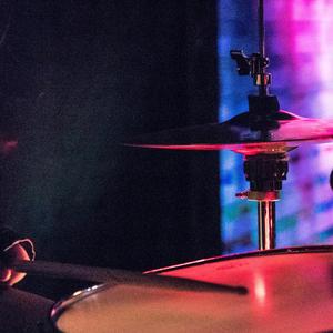 事业起飞创新世纪-短音乐版本 2