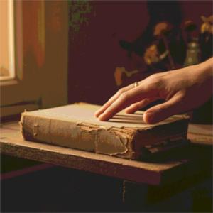 หนังสือเล่มเก่า