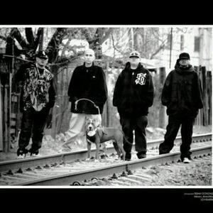 Pandillas (feat. Adán Zapata, Milizia Mexicana & Mente En Blanco)