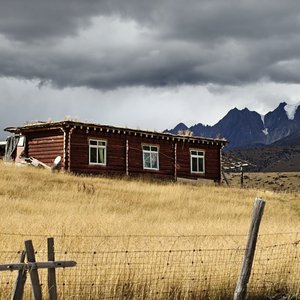 宇宙是人海，请把我认出来