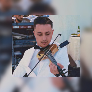 Sevmekten kim Usanır