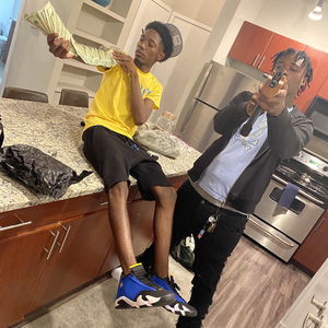 Marchin (feat. Jace!)