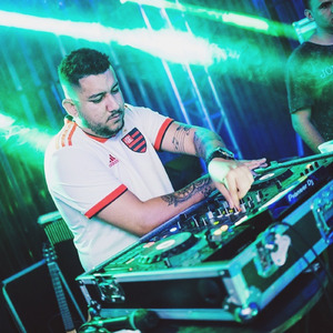 Vai Encostando na FAL