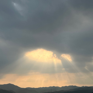 落日为我们加冕   MMM