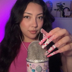 Long Nails on a Mic (Scratching)