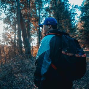 Tengo (feat. Lalo Salas)