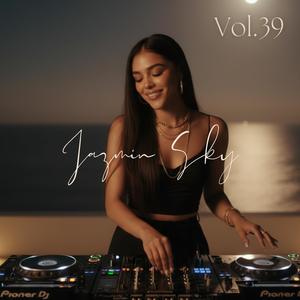 Stay a Little (Quédate Un Poco)