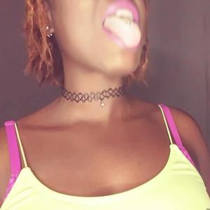 I'm Not Me (feat. 3T3N)