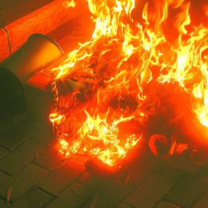 爱恨燃尽（Prod.by Rick1y）