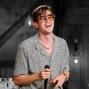 Menolippu (Vain elämää kausi 14)