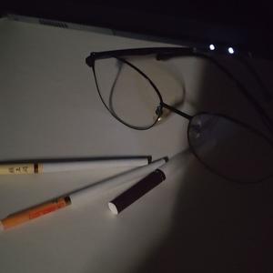 二十岁心动与三十岁月光