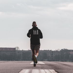 木子明-信念(rap) 伴奏