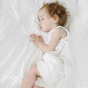 晚安小星空 (儿童钢琴曲)