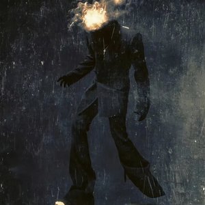 把自己留在过去