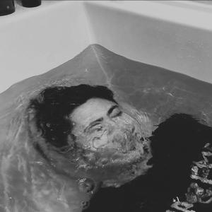 消失在周末的铁道镇