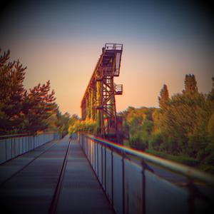 By Your Side (feat. Lana Volkov)