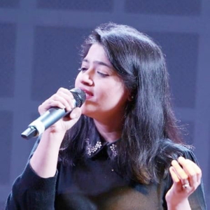 Tu Hi Re (Female Unplugged Cover)