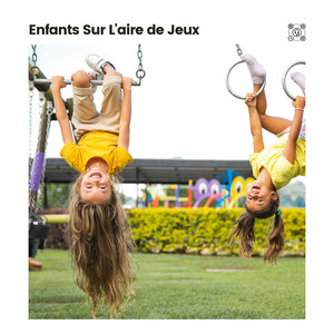 Les filles et les garçons sortent pour jouer à la comptine