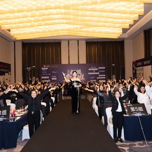 初熙缘之光-琪恩院长