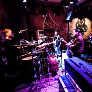 等你回家 江北(抗疫原创歌曲) 伴奏版