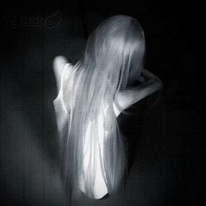 脚步轻得像叹息