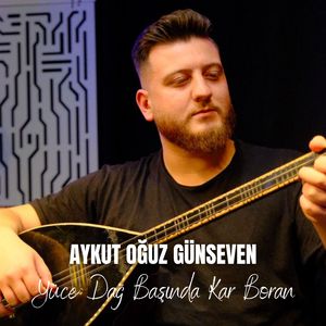 Yüce Dağ Başında Kar Boran