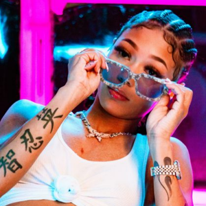 请听最新专辑伴奏