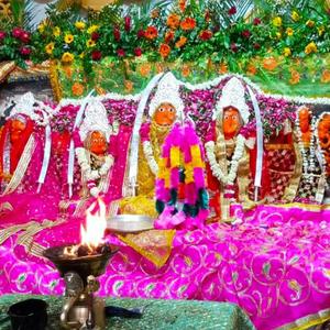 ऊचा डूंगर में मारी नाहरसिंह मां बेठी रे