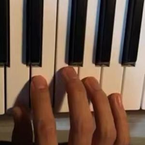 故事借给她（DEMO）