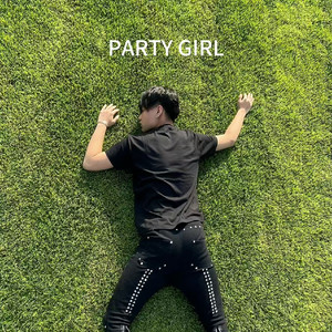 PARTY GIRL
