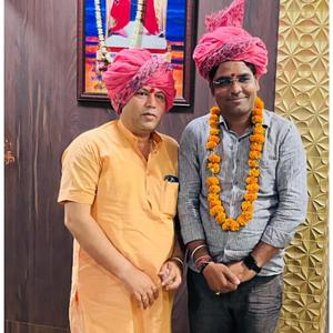 VIJENDRA PAREWA MUHANA WALA