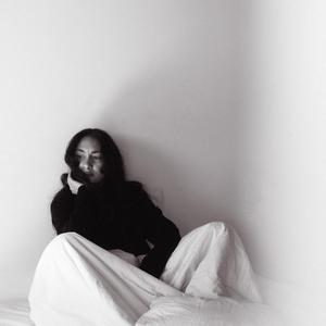 BRUXA (feat. MIGUEL DIAS)