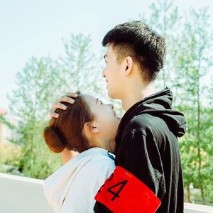 小了白了兔（翻自 叶洛洛）
