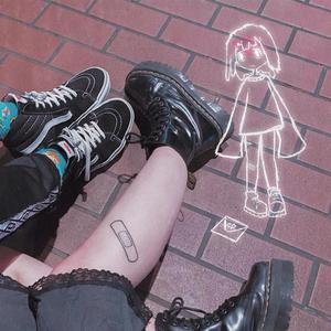 everything that hurts (feat. bedhead)