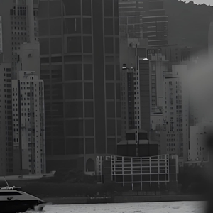 再次靠近你身旁