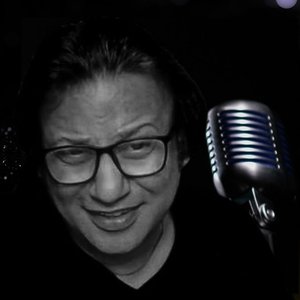 মেঘ রোদ্দুর আর ফুল গাছের কষ্ট জন মার্টিন