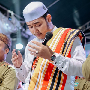 Madaihuna - Nabi Muhammad Mataharinya Dunia