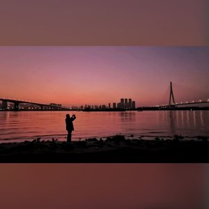 落日流凌.wav